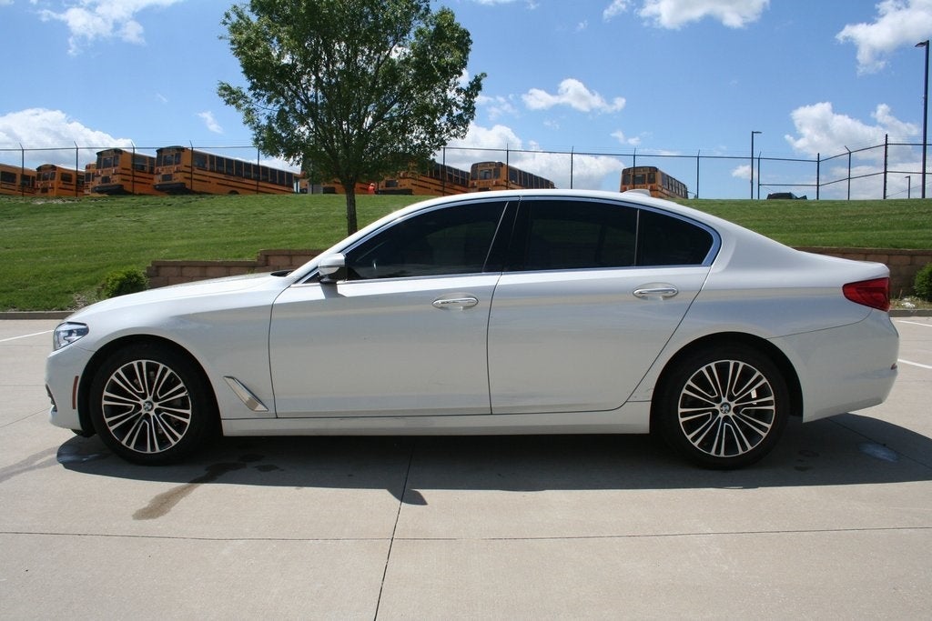 Used 2018 BMW 5 Series 530i with VIN WBAJA5C52JWA37801 for sale in Kansas City